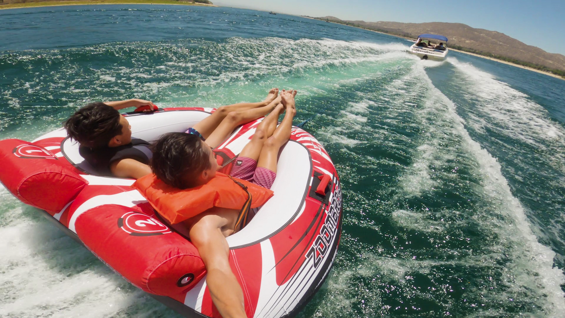 How to Select Towable Tubes & Tow Ropes